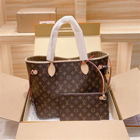 lv thailand price|กระเป๋าถือ แฟชั่นผู้หญิงแบรนด์ .